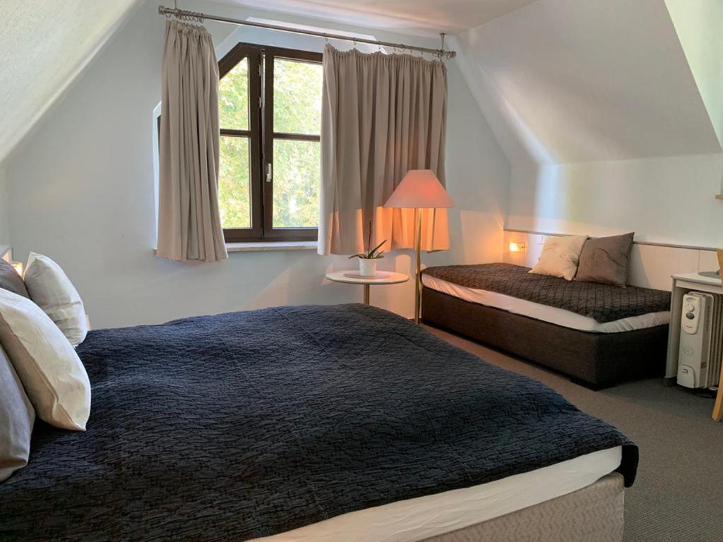 Hotel Blaufuchs Petershagen-Eggersdorf Екстериор снимка